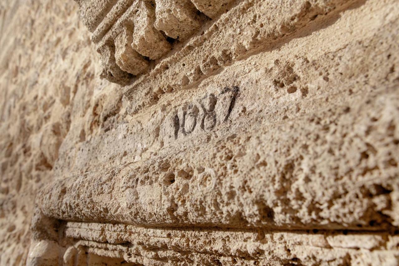 Chateau Croix De Labrie Saint-Émilion Exterior foto